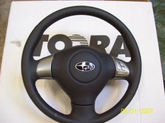 Volante Pelle Liscia con Commandi Radio Subaru Impreza WRX Sti - Clicca l'immagine per chiudere